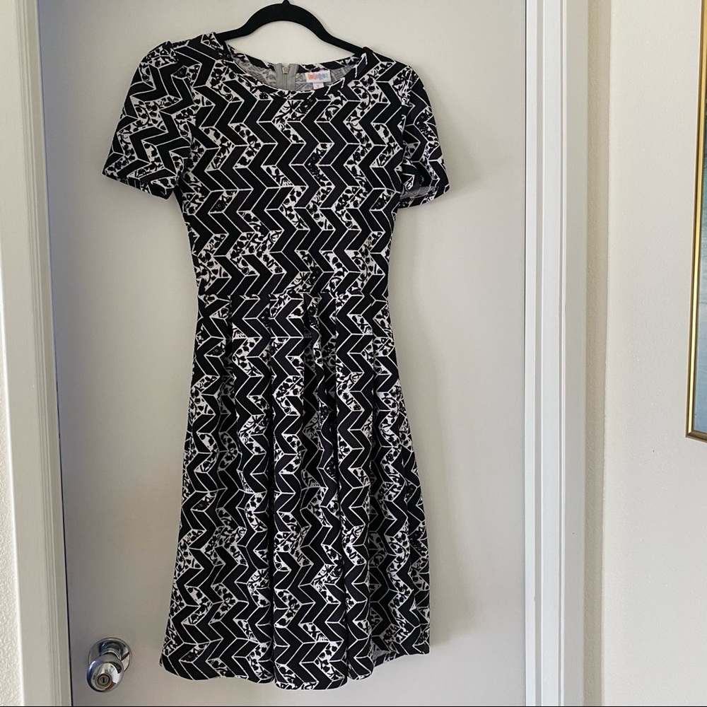 LuLaRoe Amelia Dress S